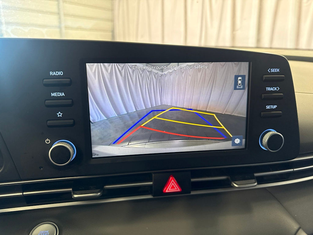 Thumbnail: 2021 Hyundai Elantra - 28