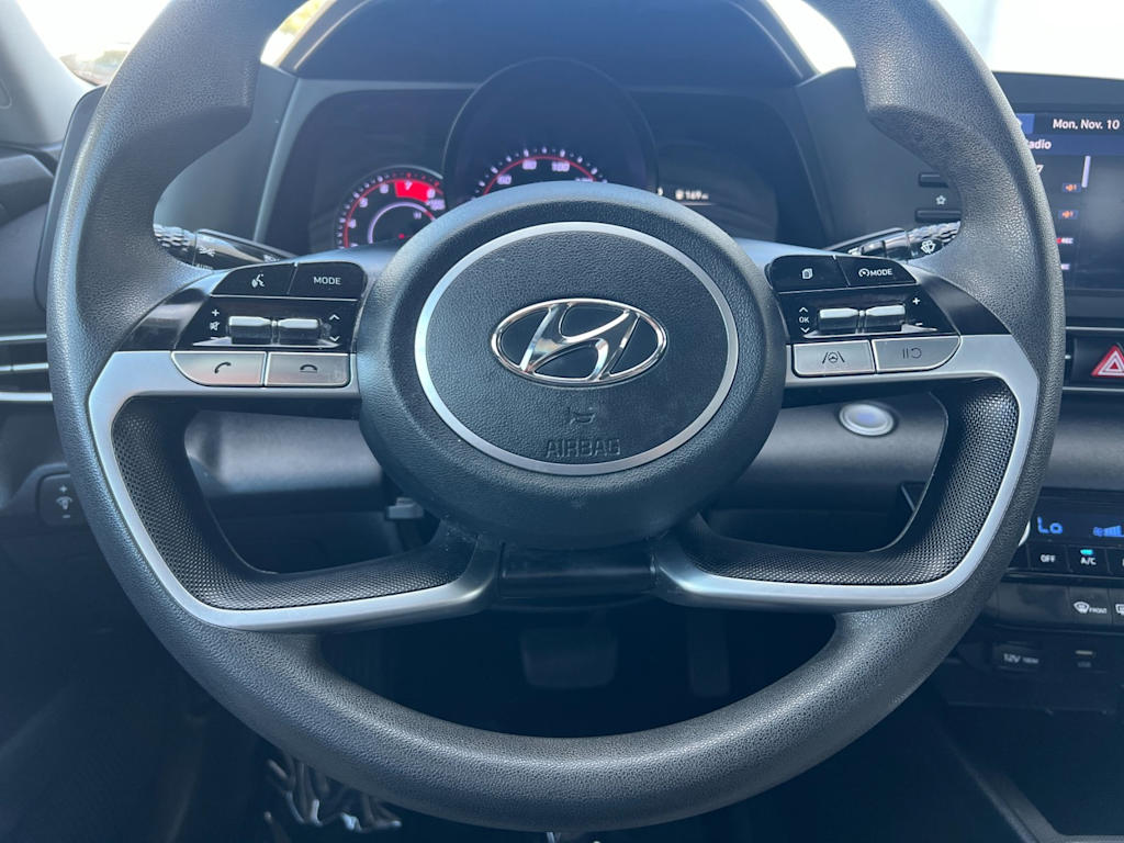 Thumbnail: 2023 Hyundai Elantra - 27