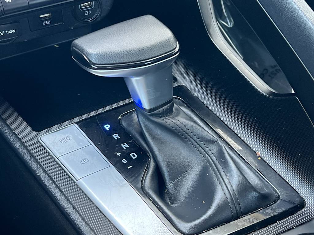 Thumbnail: 2023 Hyundai Elantra - 13