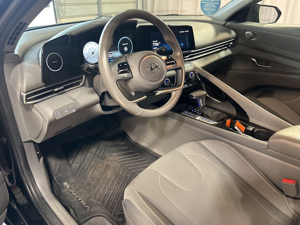 Thumbnail: 2023 Hyundai Elantra - 6