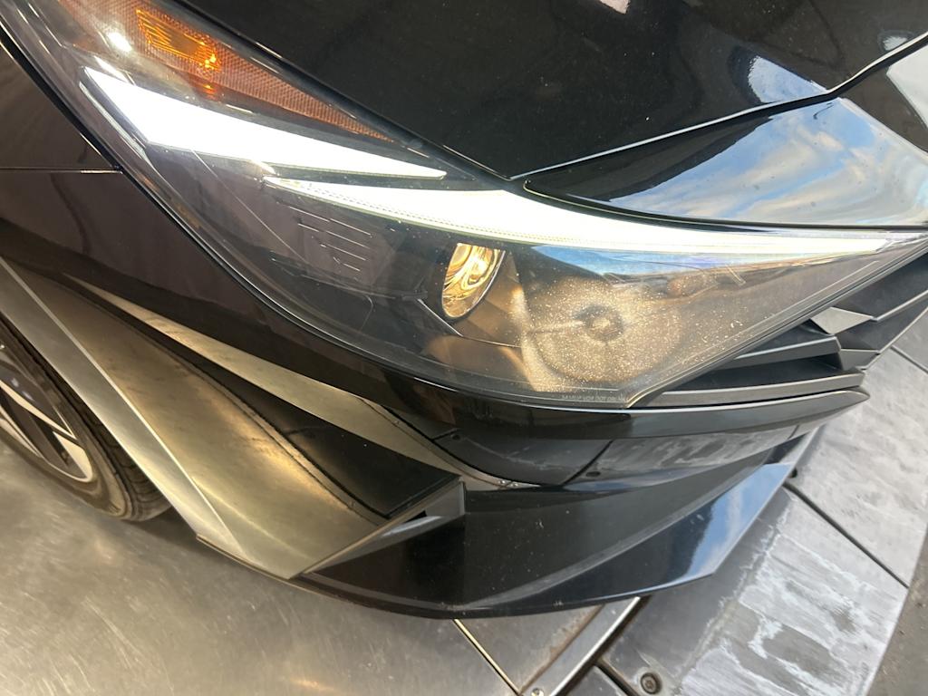 Thumbnail: 2023 Hyundai Elantra - 15