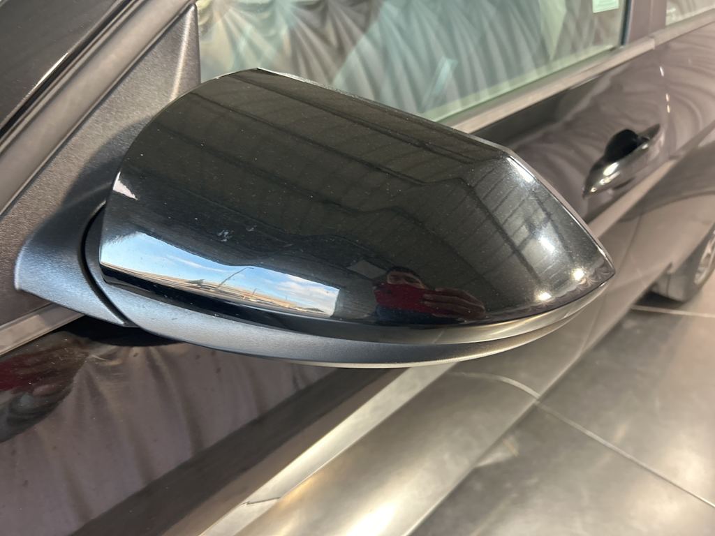 Thumbnail: 2023 Hyundai Elantra - 22