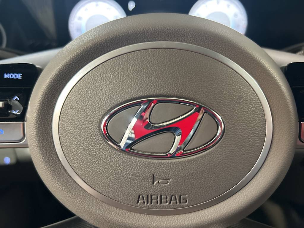 Thumbnail: 2023 Hyundai Elantra - 29