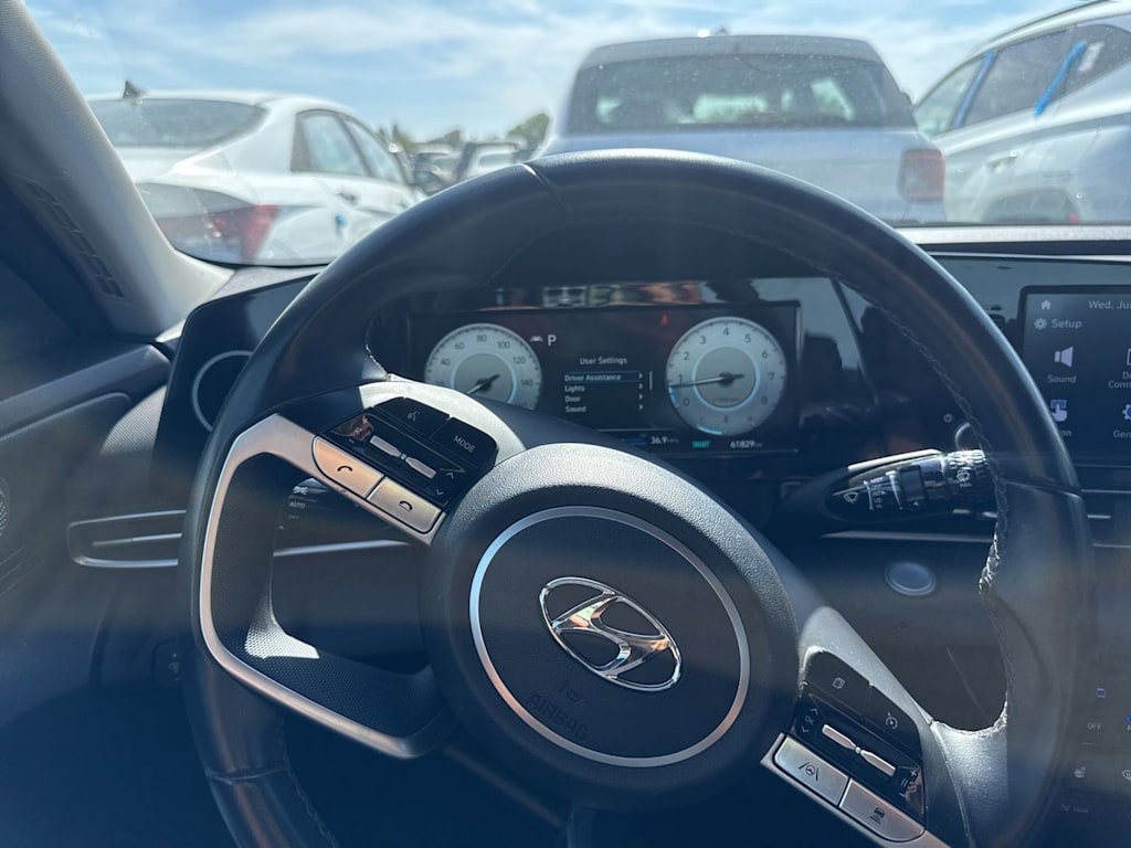 Thumbnail: 2021 Hyundai Elantra - 2