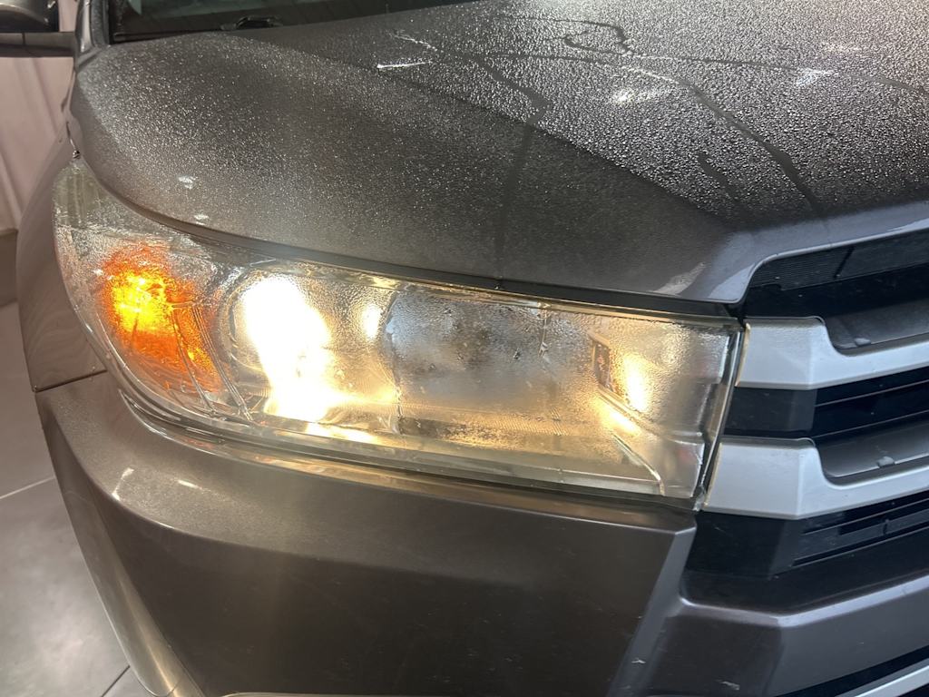 Thumbnail: 2019 Toyota Highlander - 14