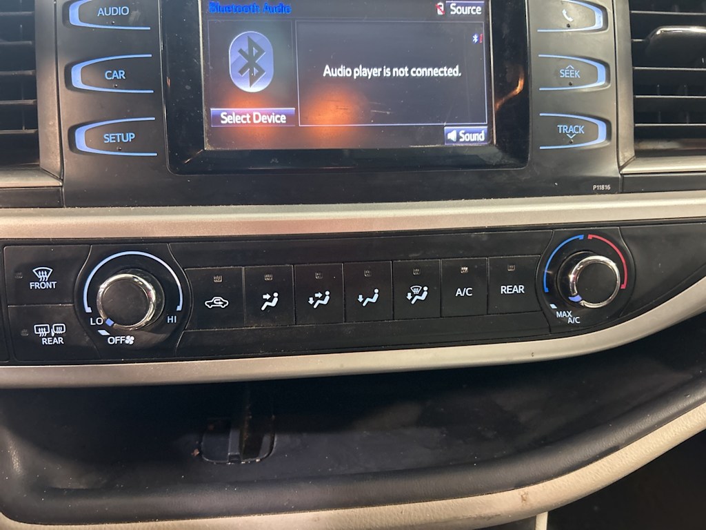 Thumbnail: 2019 Toyota Highlander - 29