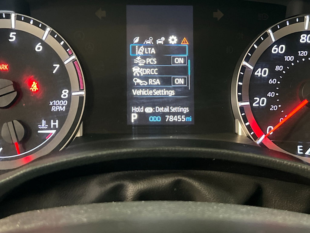 Thumbnail: 2022 Toyota Highlander - 30