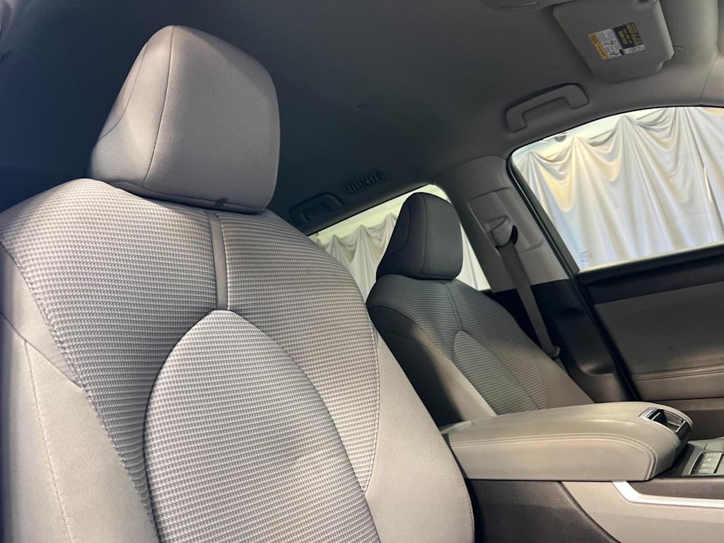 Thumbnail: 2022 Toyota Highlander - 10