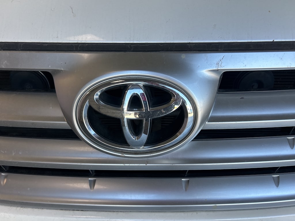 Thumbnail: 2012 Toyota Highlander - 4