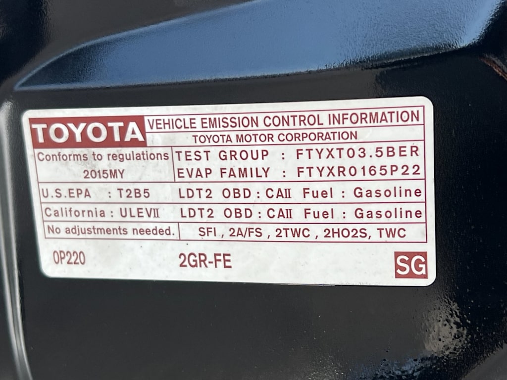 Thumbnail: 2015 Toyota Highlander - 17