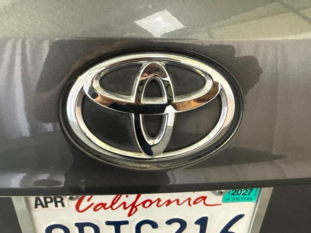 Thumbnail: 2020 Toyota Highlander - 20