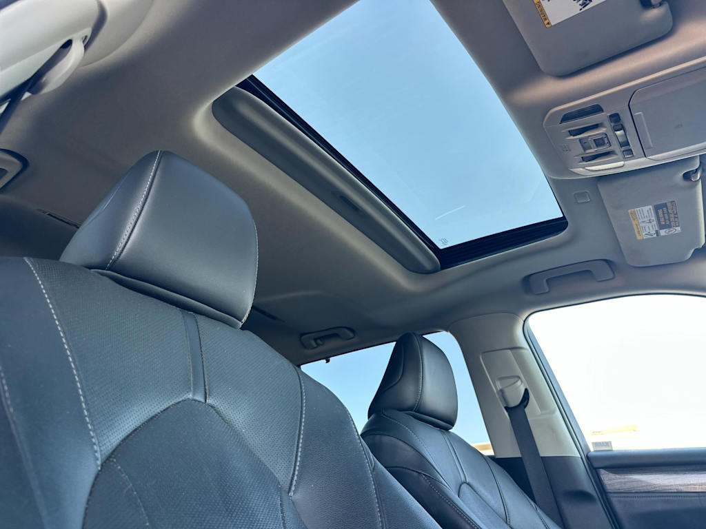 Thumbnail: 2020 Toyota Highlander - 25
