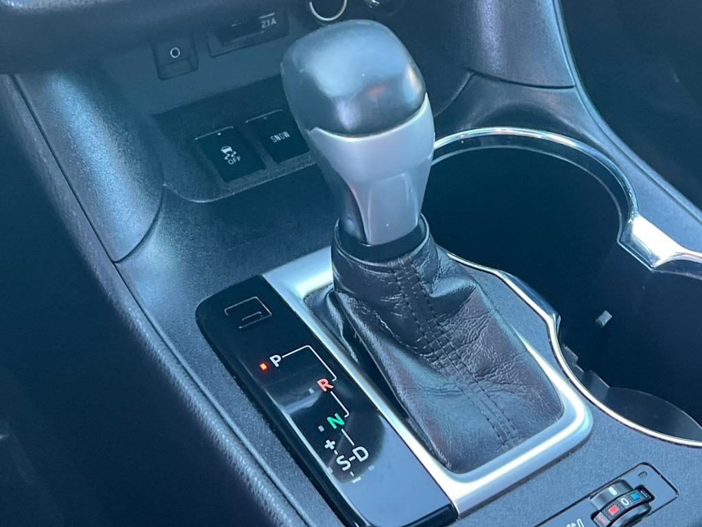 Thumbnail: 2018 Toyota Highlander - 14