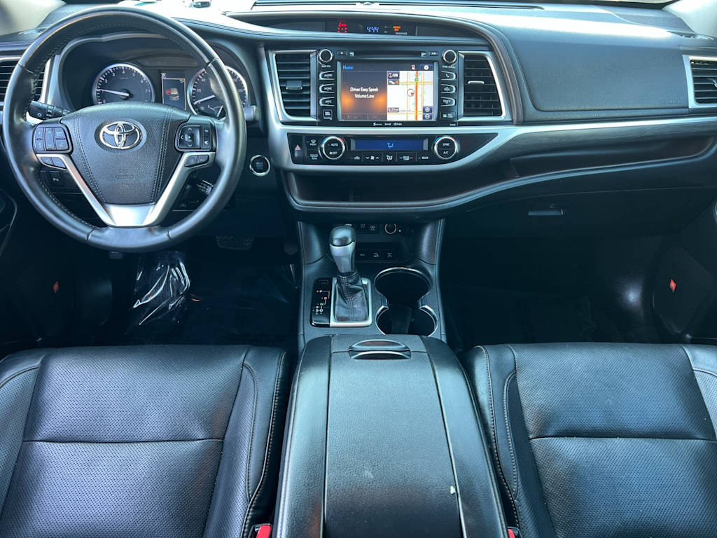 Thumbnail: 2018 Toyota Highlander - 2