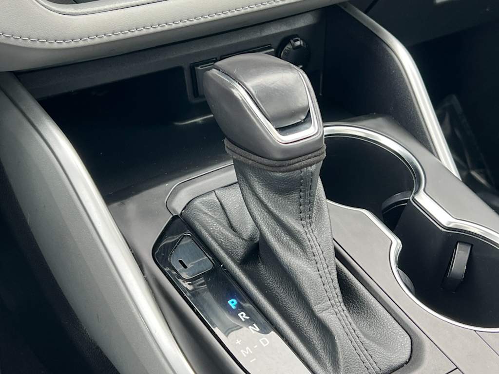 Thumbnail: 2021 Toyota Highlander - 14