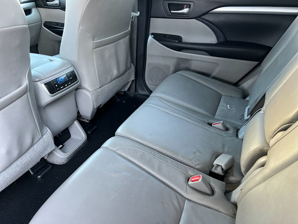 2018 Toyota Highlander XLE 12