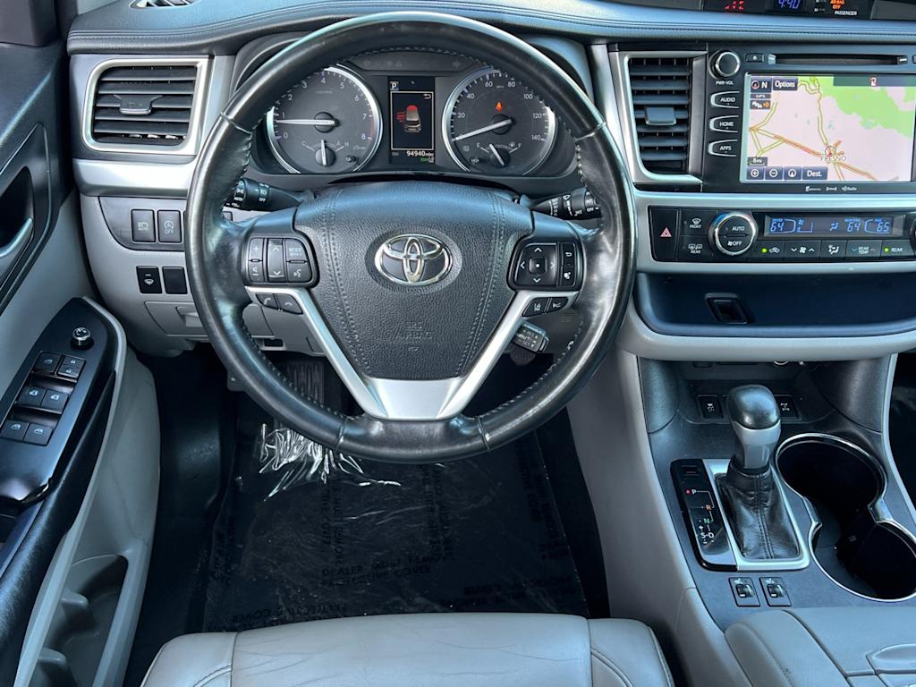 2018 Toyota Highlander XLE 13