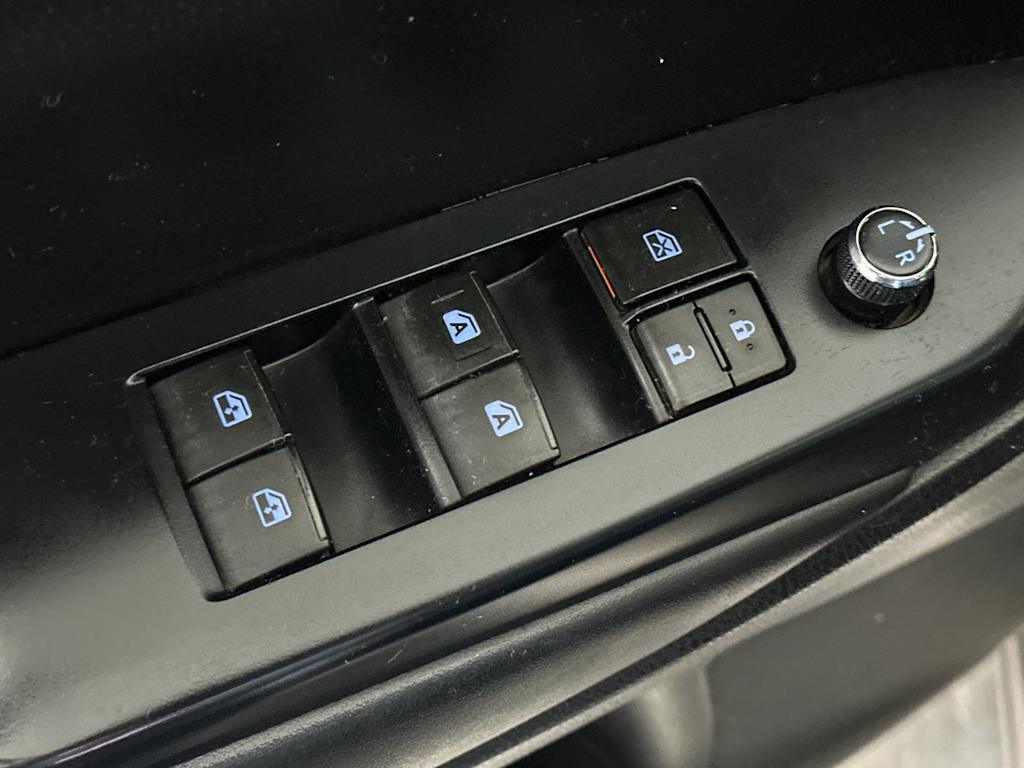 Thumbnail: 2018 Toyota Highlander - 22