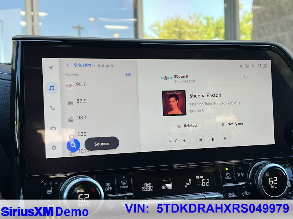 Thumbnail: 2024 Toyota Highlander - 31