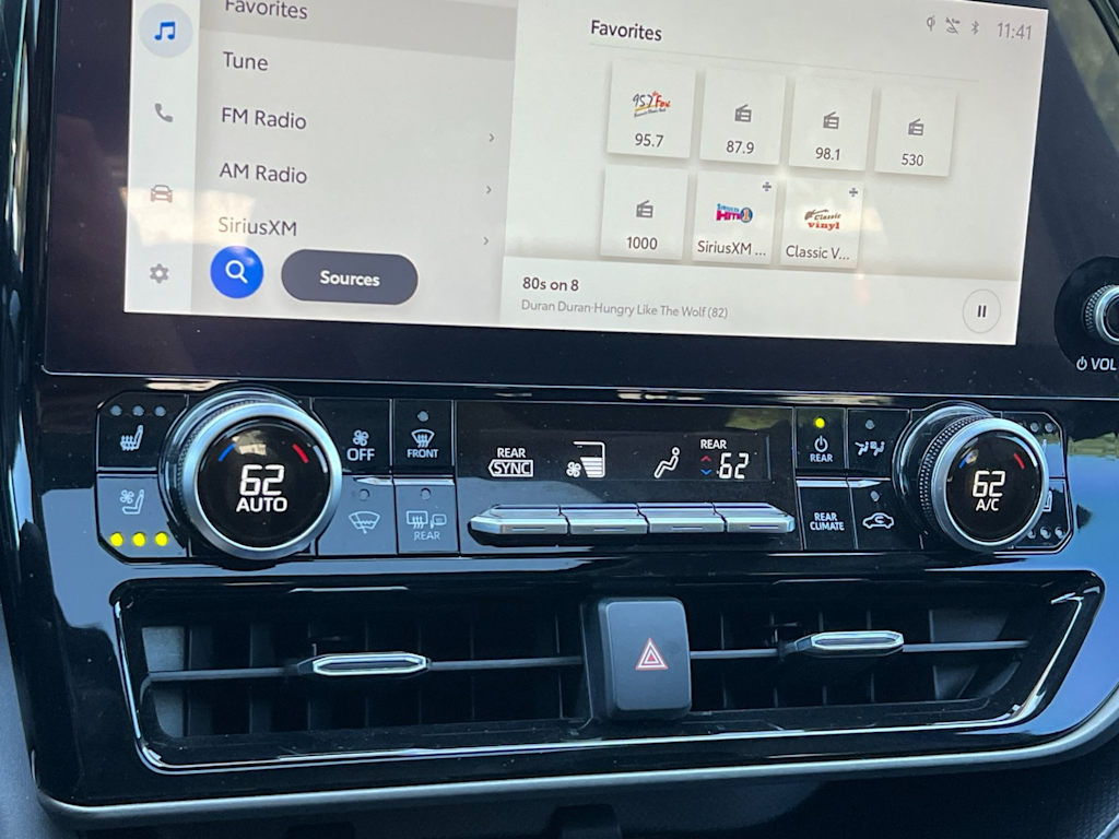 Thumbnail: 2024 Toyota Highlander - 27