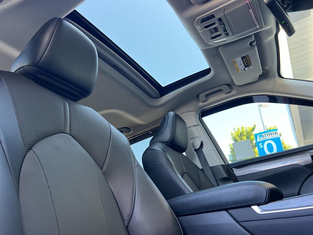 Thumbnail: 2024 Toyota Highlander - 25