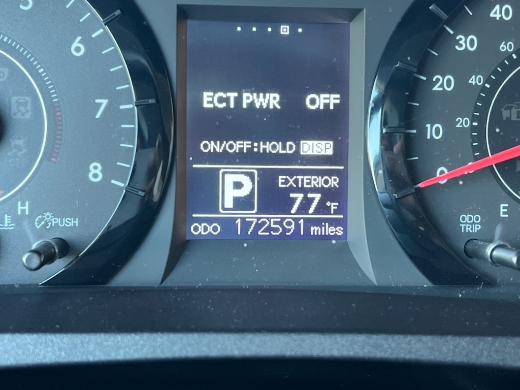 Thumbnail: 2017 Toyota Sienna - 30