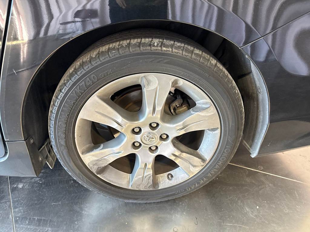 Thumbnail: 2015 Toyota Sienna - 7
