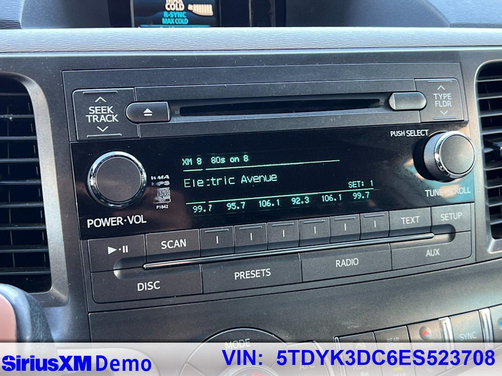 Thumbnail: 2014 Toyota Sienna - 30