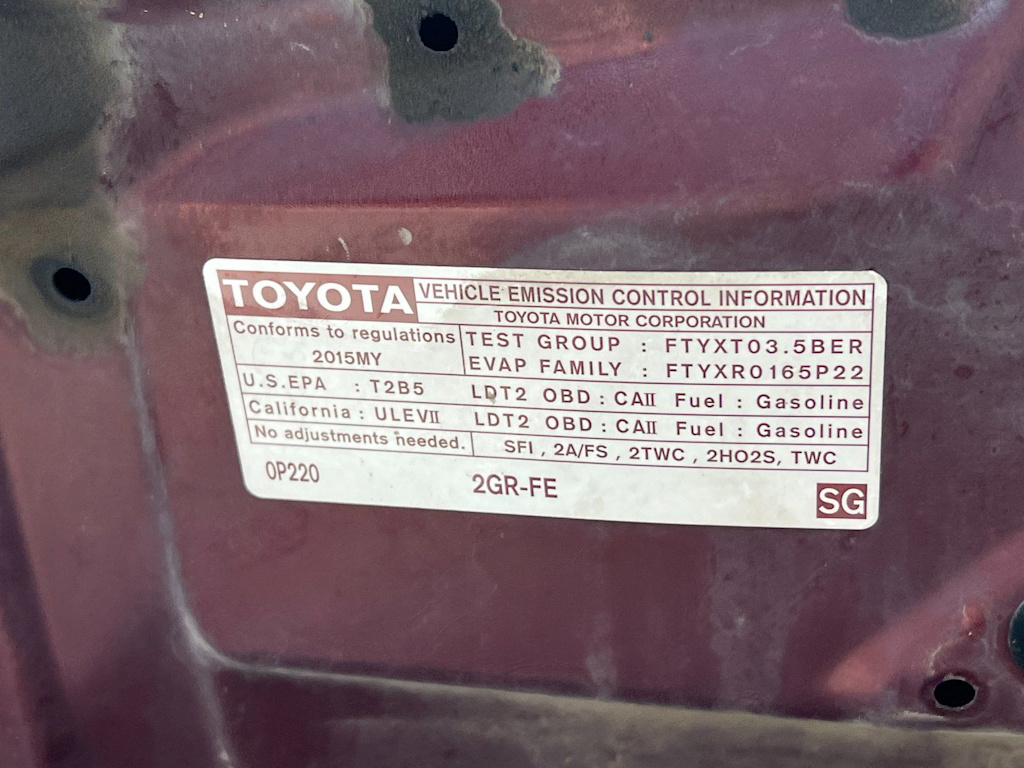 Thumbnail: 2015 Toyota Highlander - 19