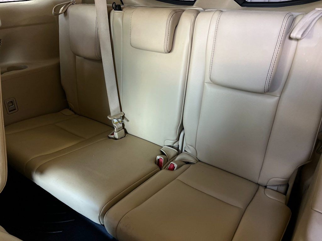 Thumbnail: 2015 Toyota Highlander - 25