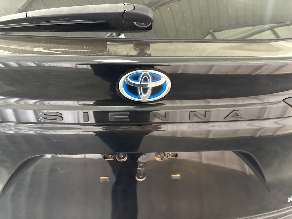 Thumbnail: 2024 Toyota Sienna - 7