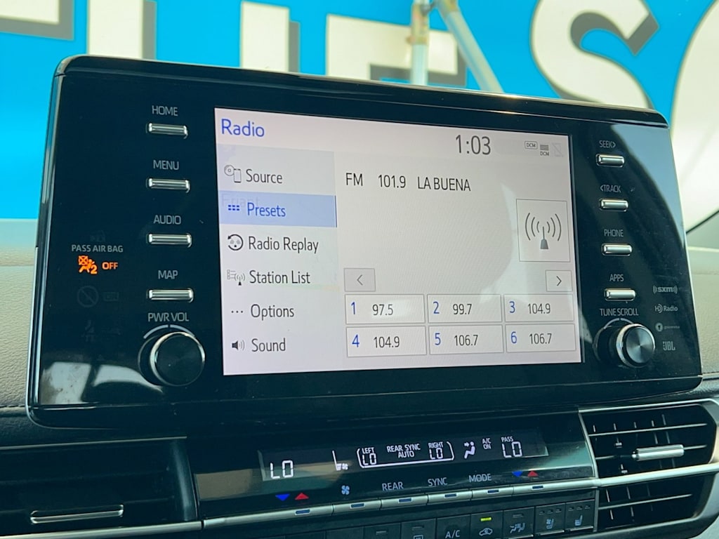 Thumbnail: 2021 Toyota Sienna - 13