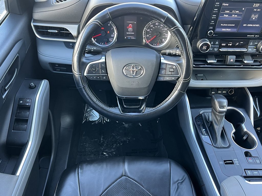 Thumbnail: 2021 Toyota Highlander - 11