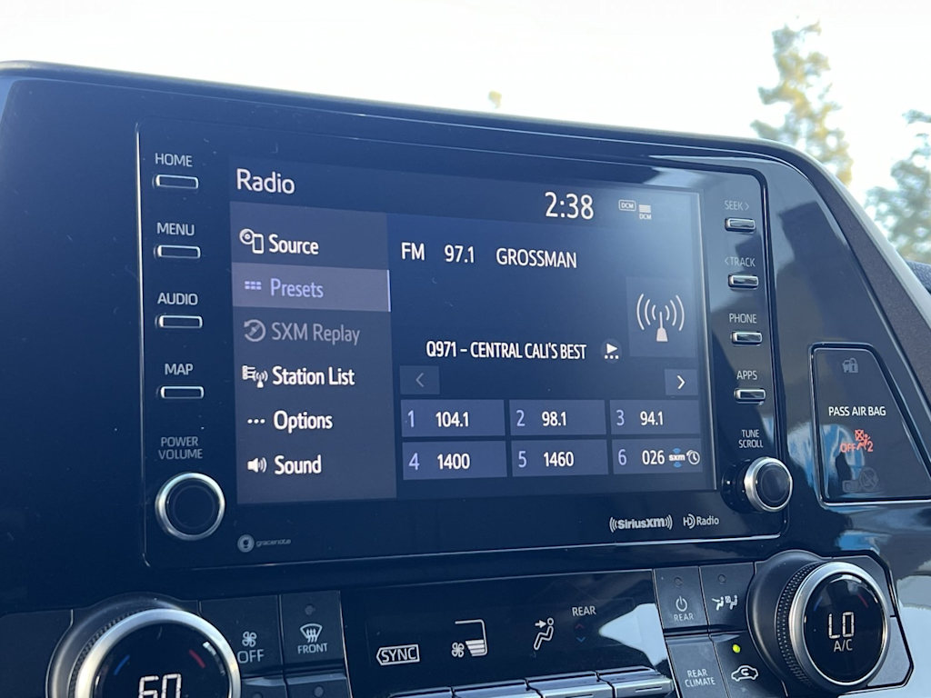 Thumbnail: 2021 Toyota Highlander - 13