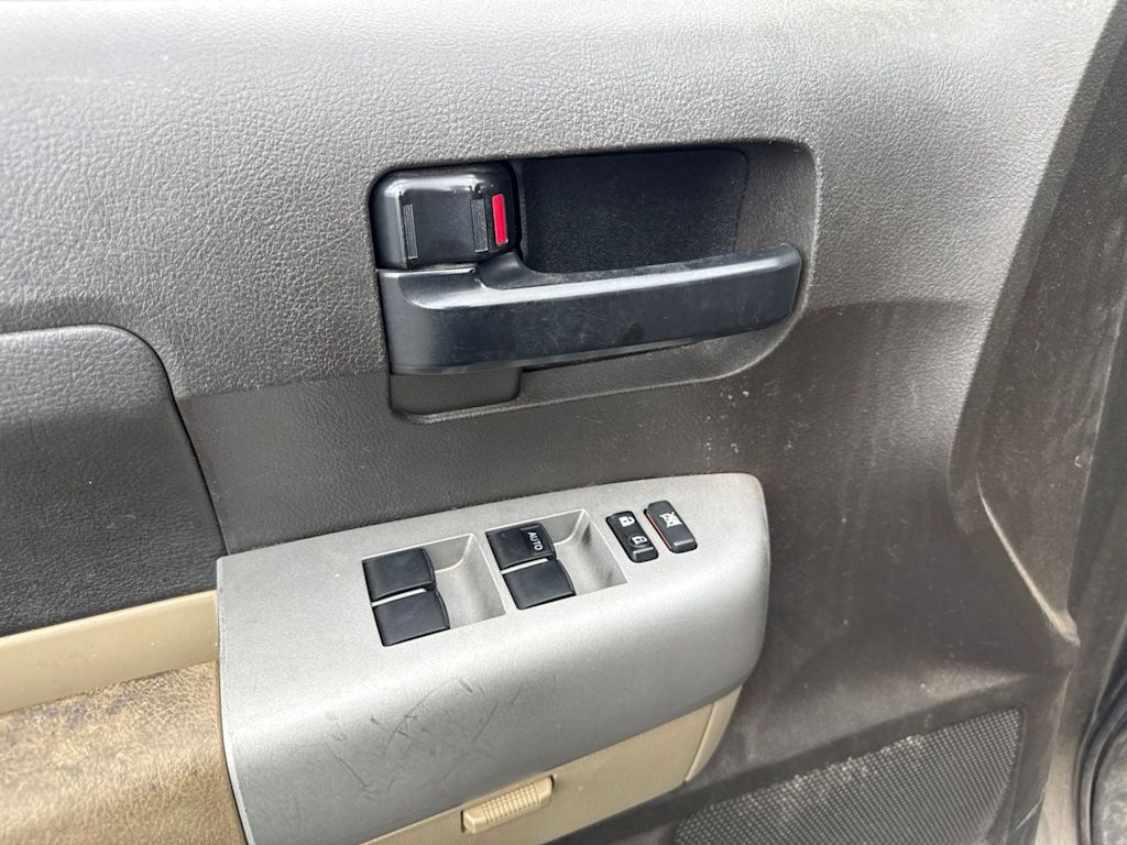 Thumbnail: 2007 Toyota Tundra - 24