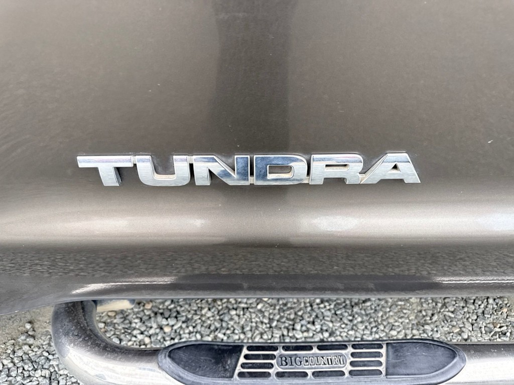 Thumbnail: 2007 Toyota Tundra - 17