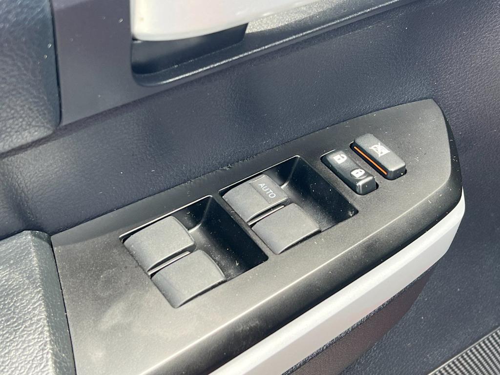 Thumbnail: 2021 Toyota Tundra - 22