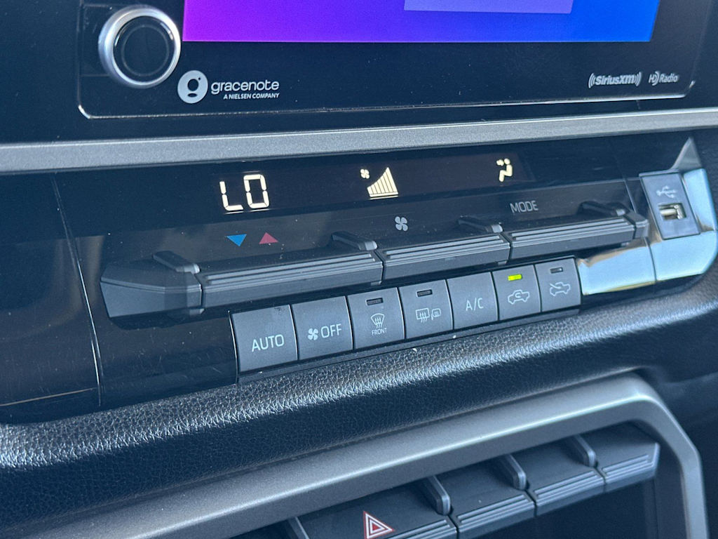 Thumbnail: 2024 Toyota Tundra - 23
