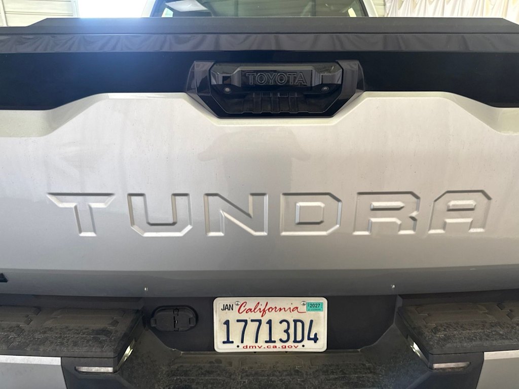 Thumbnail: 2025 Toyota Tundra - 21