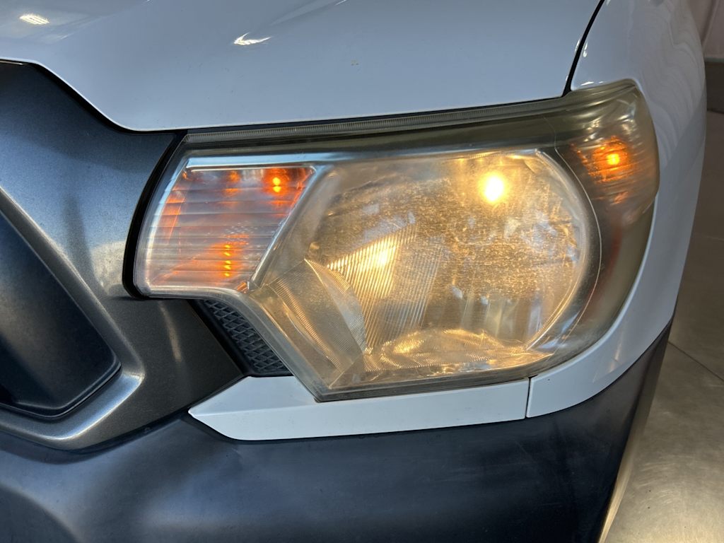 Thumbnail: 2015 Toyota Tacoma - 14