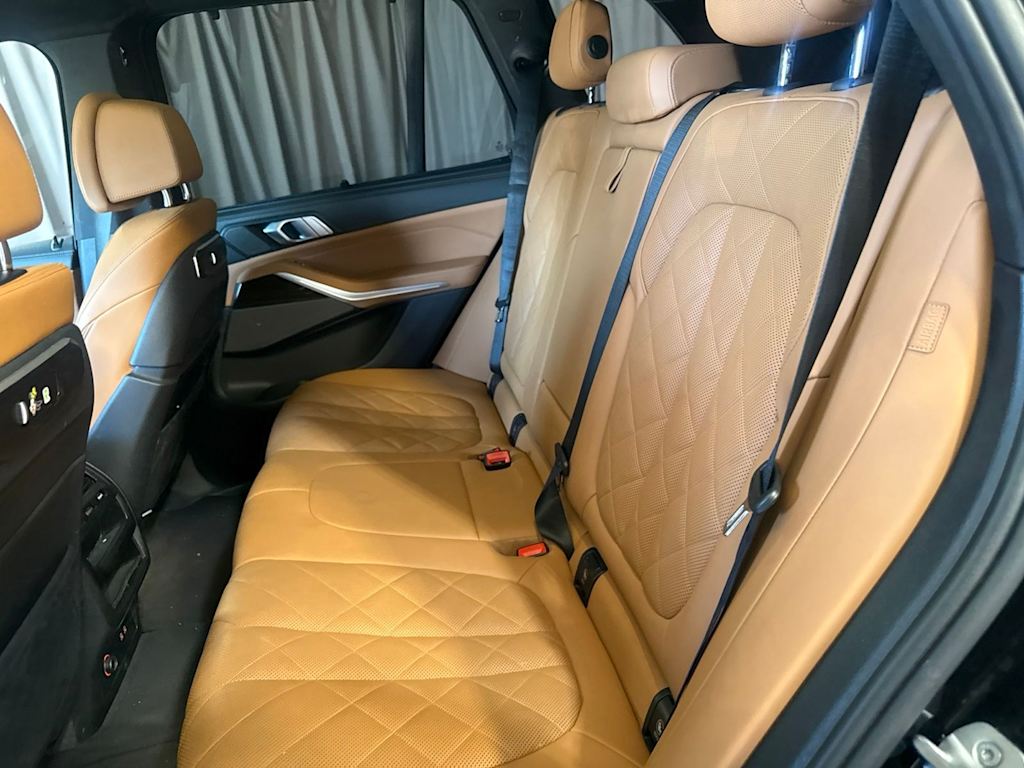 Thumbnail: 2024 BMW X5 - 10