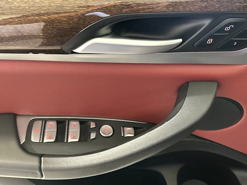 Thumbnail: 2024 BMW X3 - 23