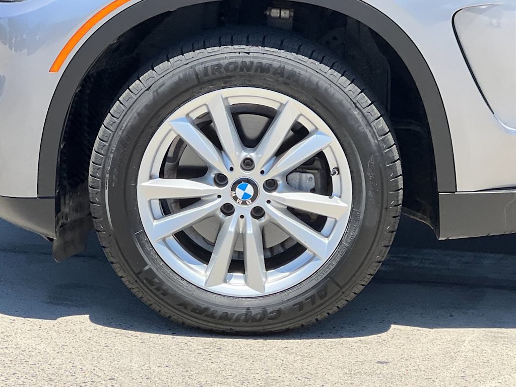 Thumbnail: 2015 BMW X5 - 8