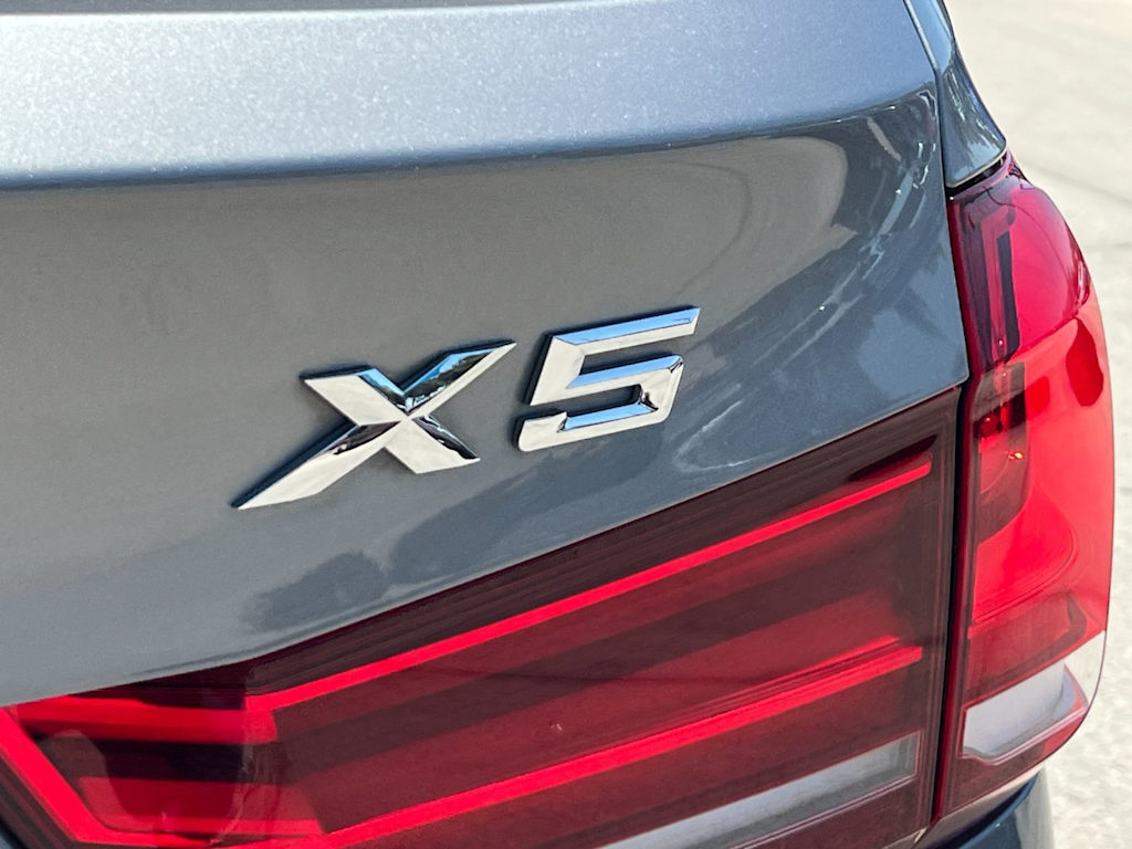 Thumbnail: 2015 BMW X5 - 7
