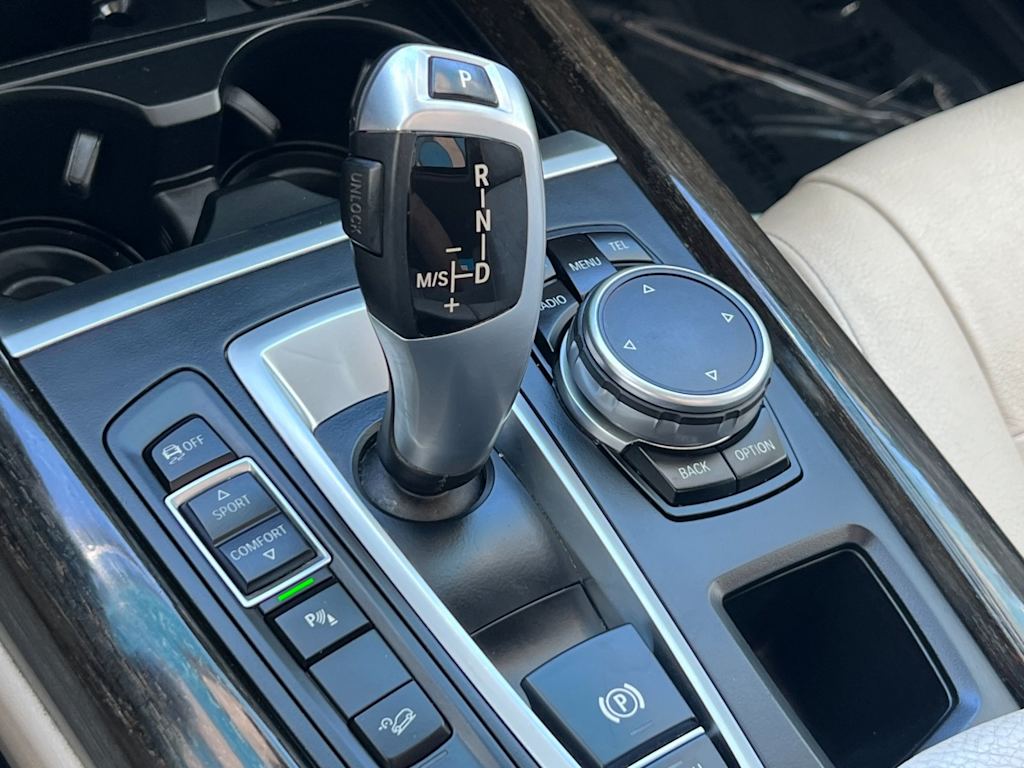 Thumbnail: 2015 BMW X5 - 14