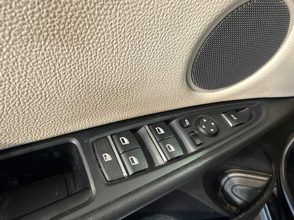 Thumbnail: 2017 BMW X5 - 25