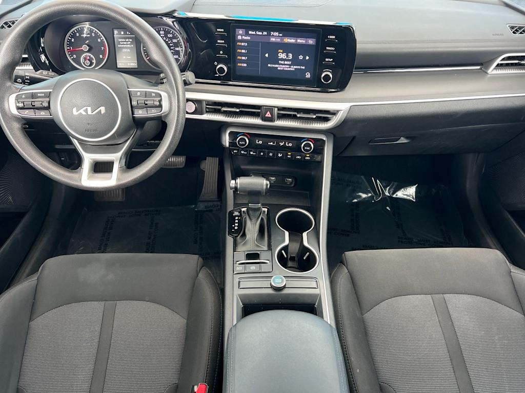 Thumbnail: 2023 Kia K5 - 2