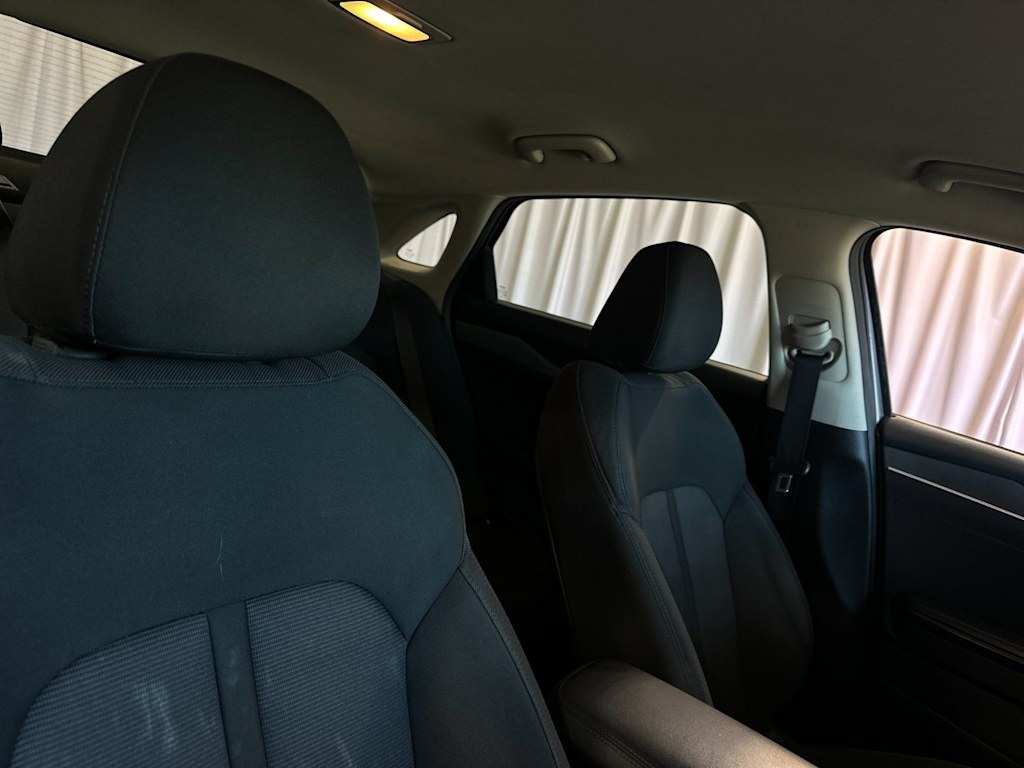 Thumbnail: 2022 Kia K5 - 10
