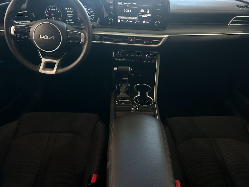 Thumbnail: 2022 Kia K5 - 2