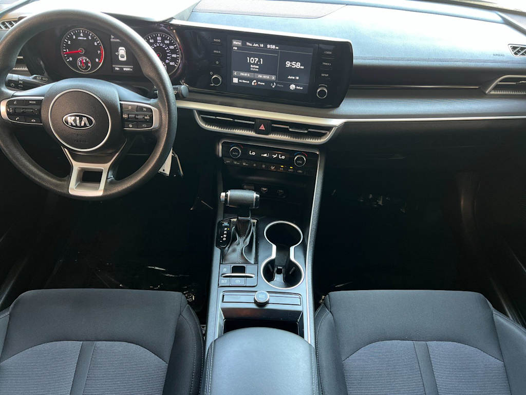 Thumbnail: 2021 Kia K5 - 2